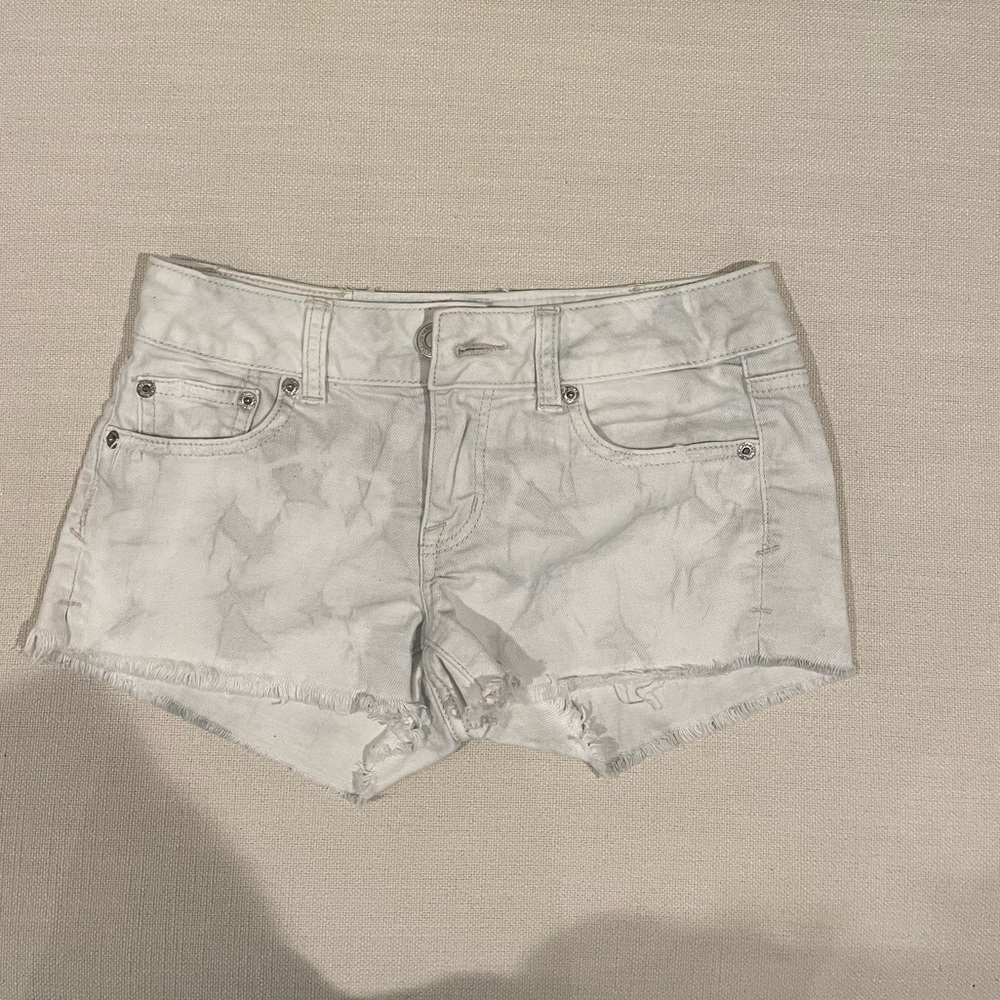 Light wash jean shorts